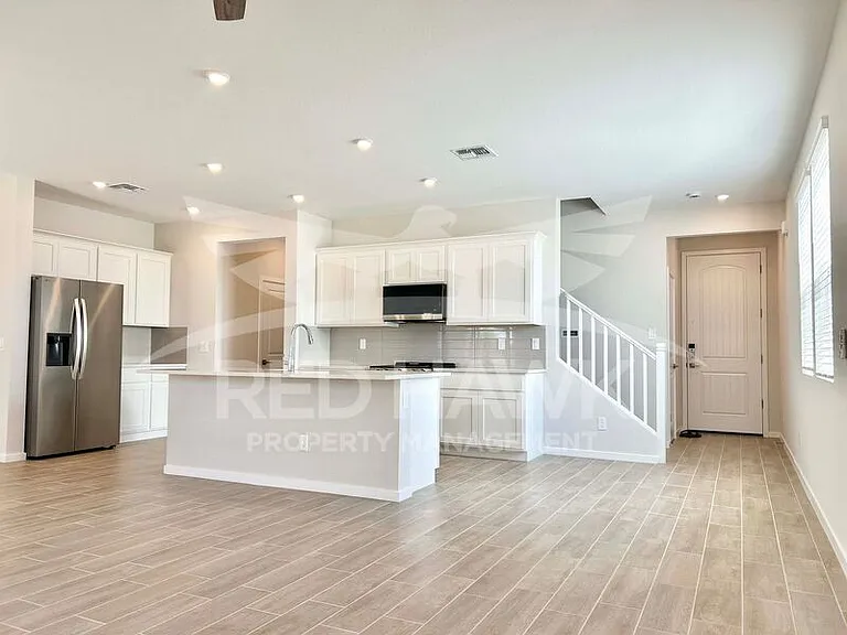 17307 W Villa Chula Ln — Photo 4