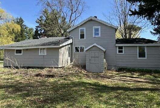 2nd image of 2435 Angling Rd