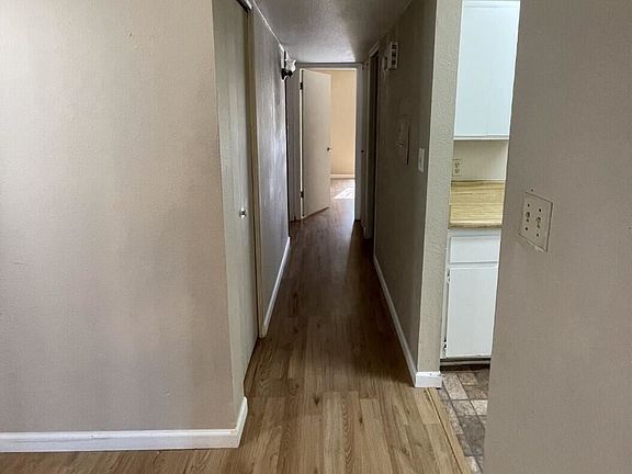 4th image of 1224 E Evergreen St APT 237