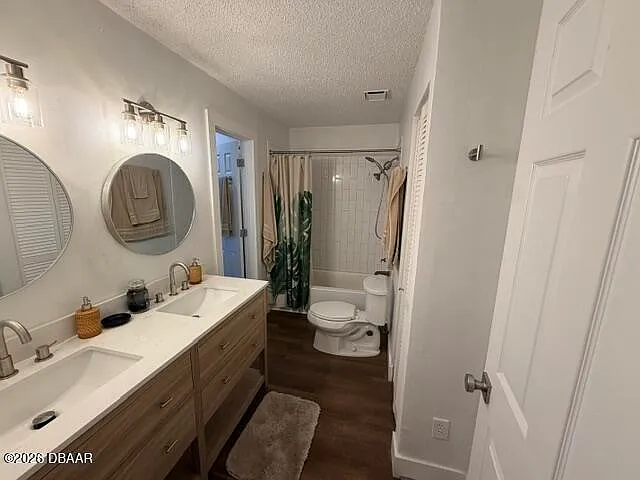 1571 Hancock Ln — Photo 6