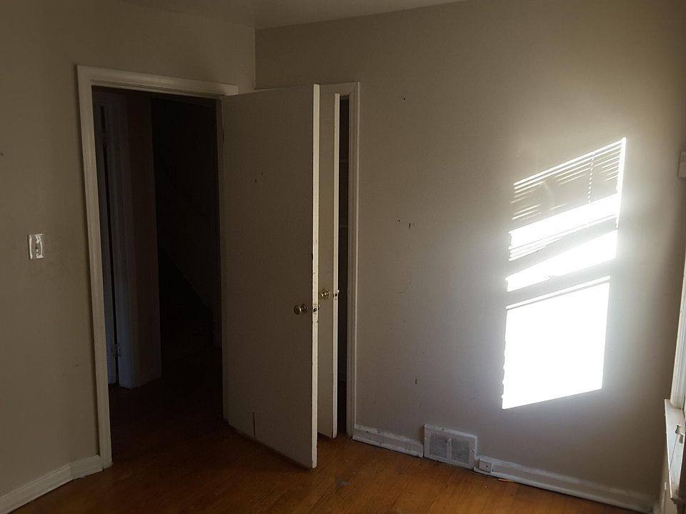 1st image of 15888 Bringard Dr