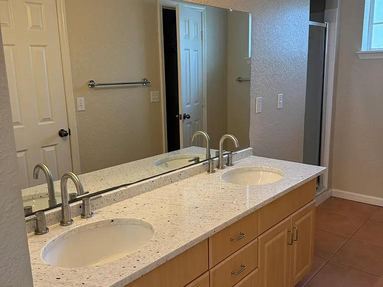 6240 Ashbury Palms Dr — Photo 10