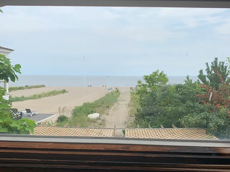 67 Milford Point Rd — Photo 15