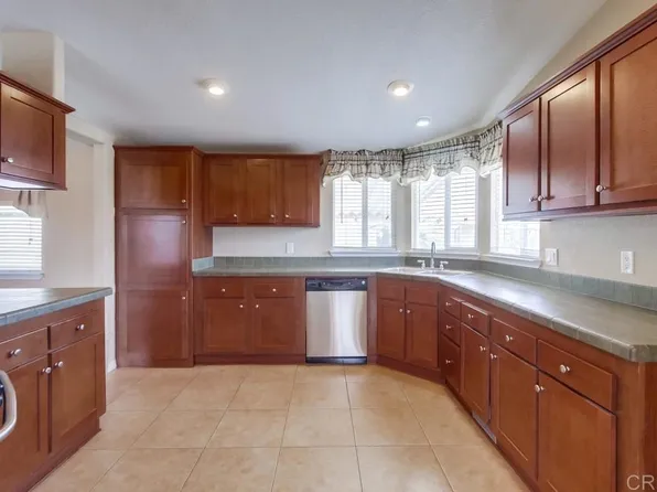 2300 E Valley Pkwy Space 25, Escondido, CA 92027