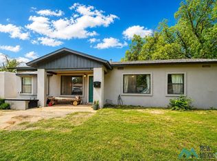 1018 N 6th St, Carlsbad, NM 88220