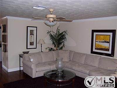 5th image of 846 Lake McGregor Dr