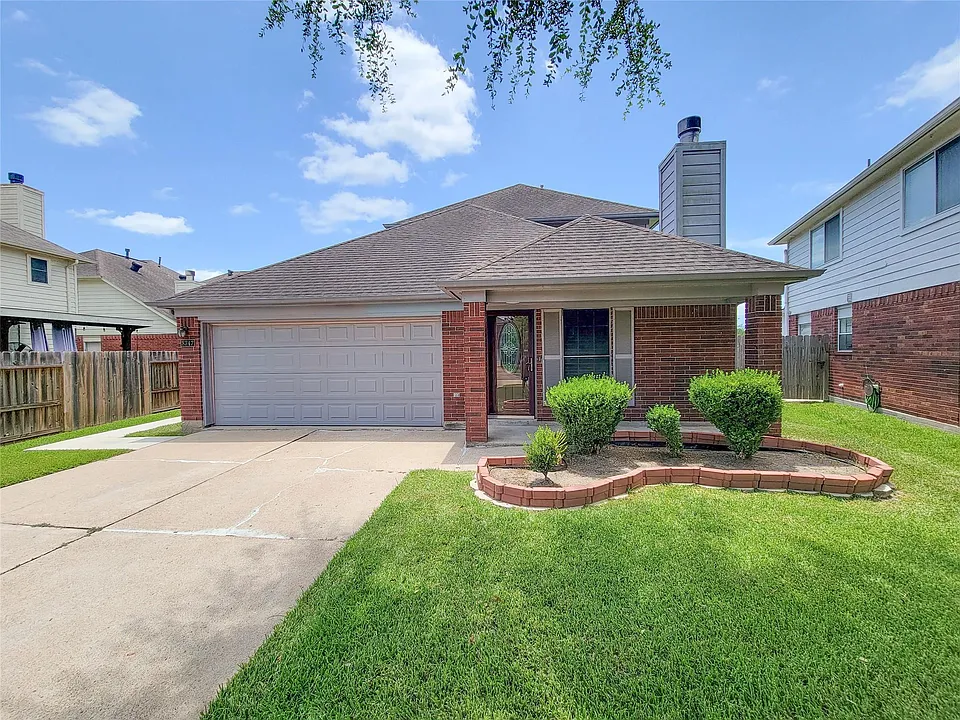 8747 Fondren Village Dr