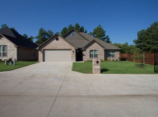 3972 Old Omen Rd, Tyler, TX 75707