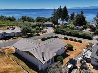 4135 Lovely Road, Clinton, WA 98236