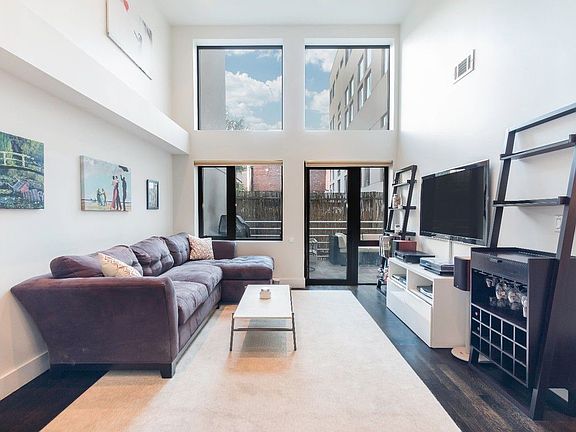 2nd image of 361 Carroll St APT 1C