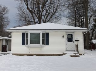 320 English Rd, Rochester, NY 14616