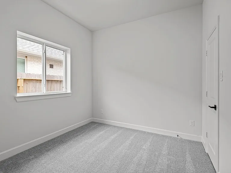 119 Amaranth Way — Photo 9