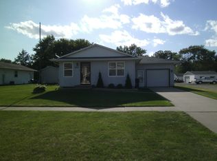 111 Locust St, Wilton, IA 52778