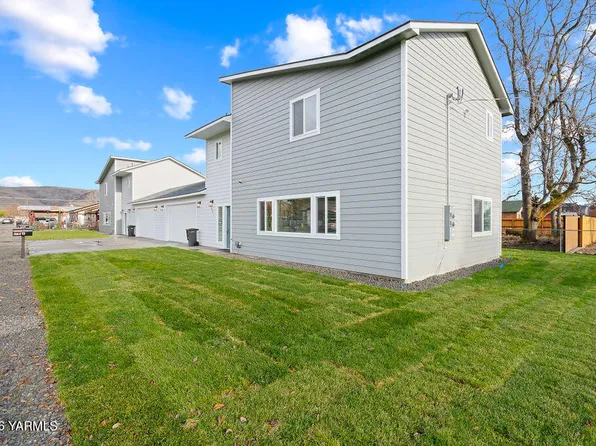 801 N 24th Ave, Yakima, WA 98902