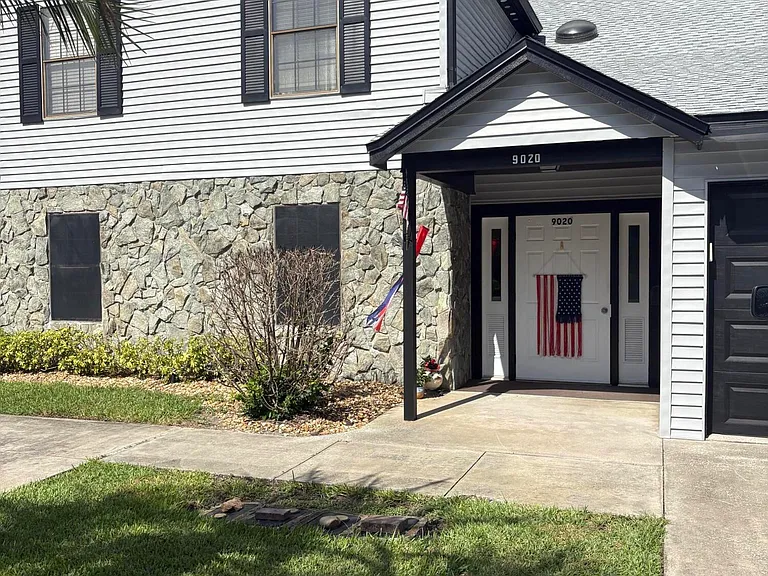9020 York Ln #10H — Photo 29