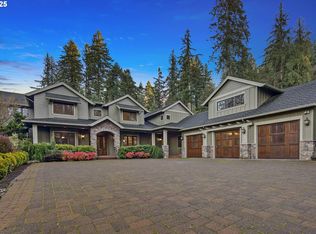 17980 S Hidden Lake Dr, Oregon City, OR 97045