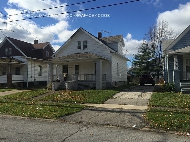1st image of 2630 Denver Ave