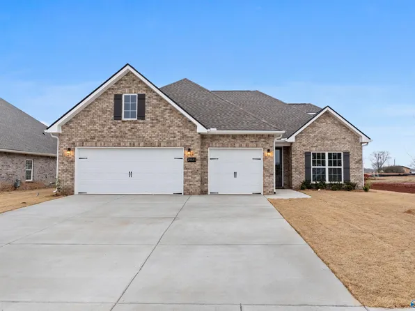 29581 Limestone Creek Way NW, Harvest, AL 35749