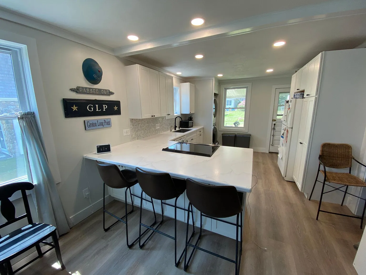 3 bed, 1104 sqft, $1,950 — Photo 4