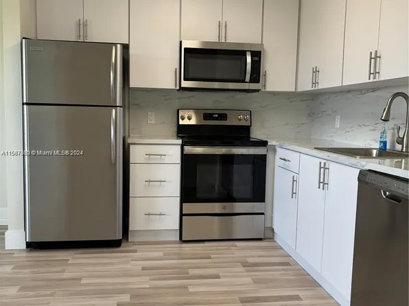 101 SW 132nd Way APT 410J, Hollywood, FL 33027
