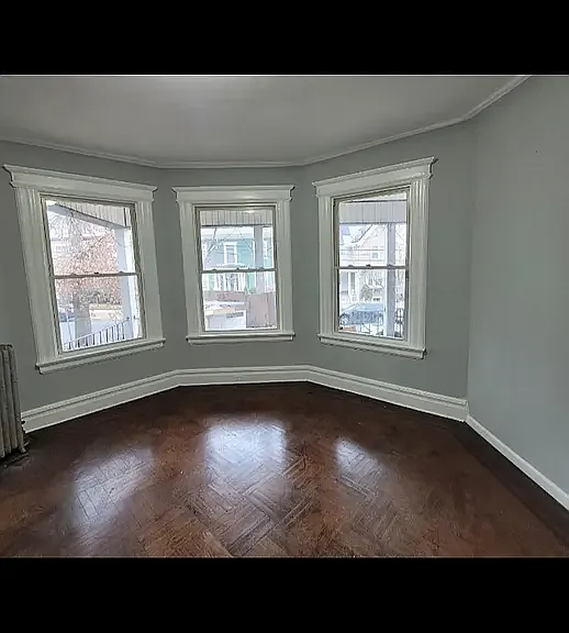 69 Farley Ave #5D — Photo 2