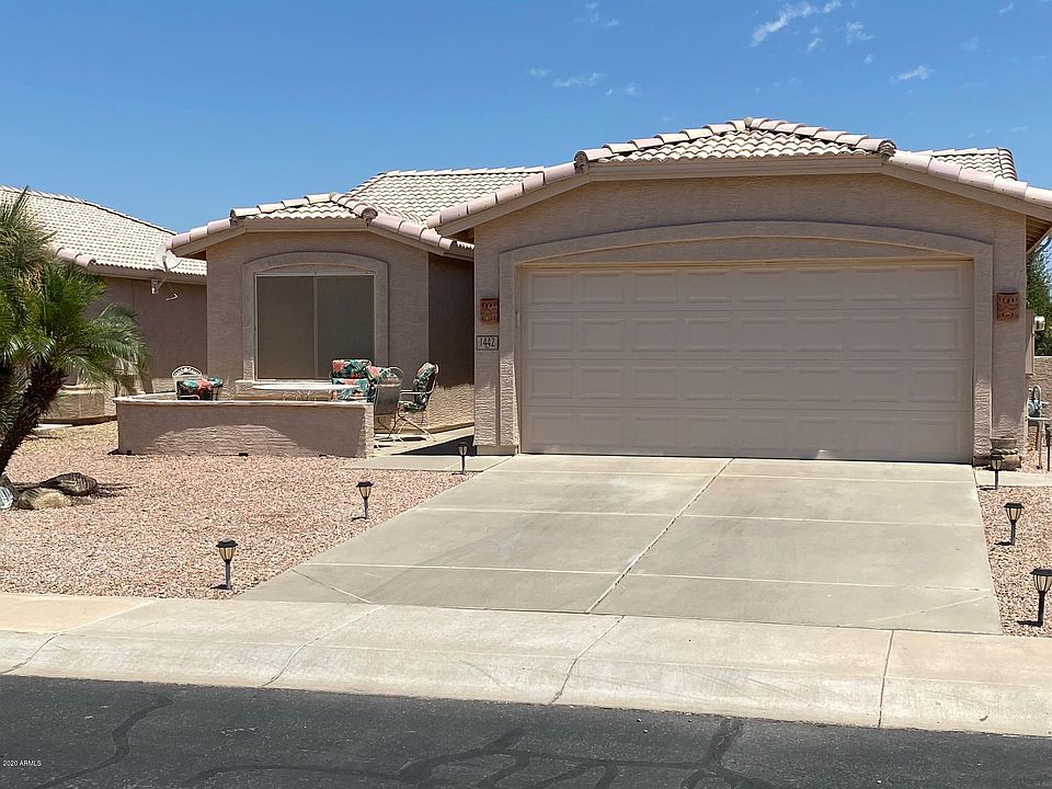 1st image of 1442 E Waterview Pl