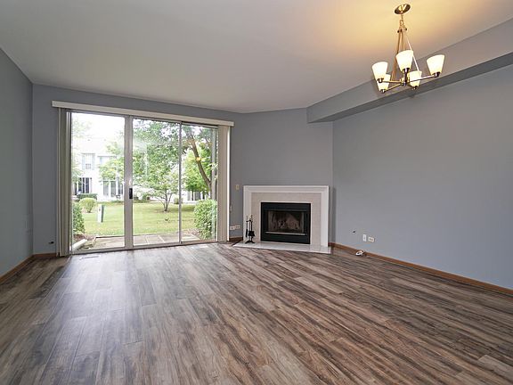 3rd image of 1606 Woodhaven Ct