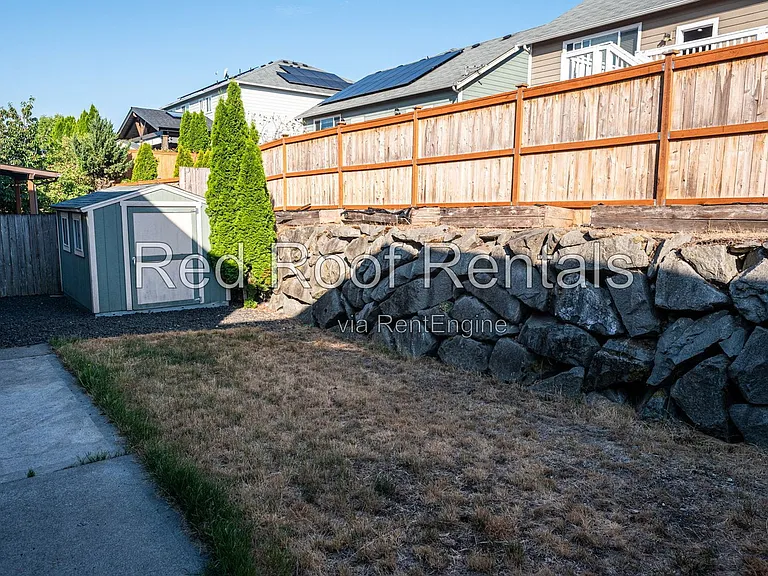 1441 Farina Loop SE — Photo 52