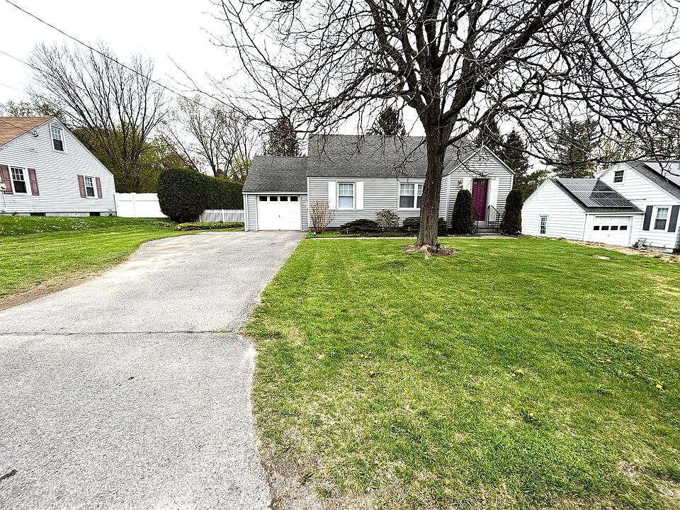 Updated Cape with 1 stall garage, private fenced in backyard with patio. Safe neighborhood, and walking distance to Village of New Hartford, recreation center and library. Bus stop at end of the road.