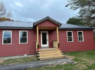 35 David Dr, Auburn, ME 04210