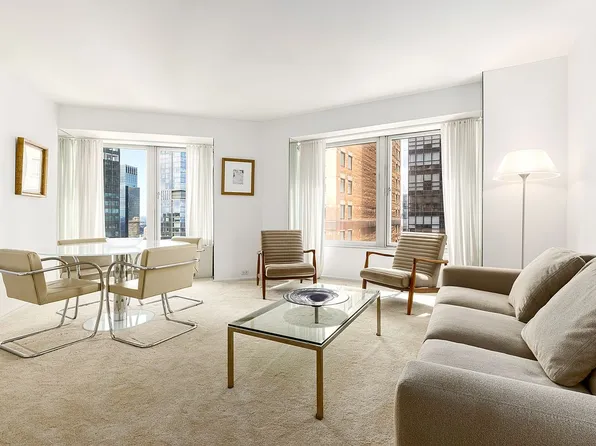 150 W 56th St APT 4605, New York, NY 10019