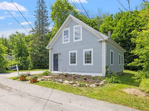 11 Foss Avenue, Pittsfield, NH 03263