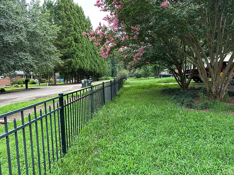 4111 Falling Oak Dr — Photo 2