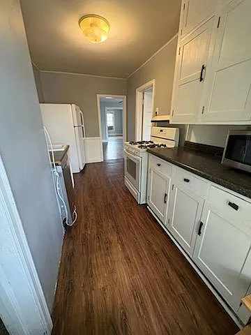 2710 Polk St NE #2 — Photo 6