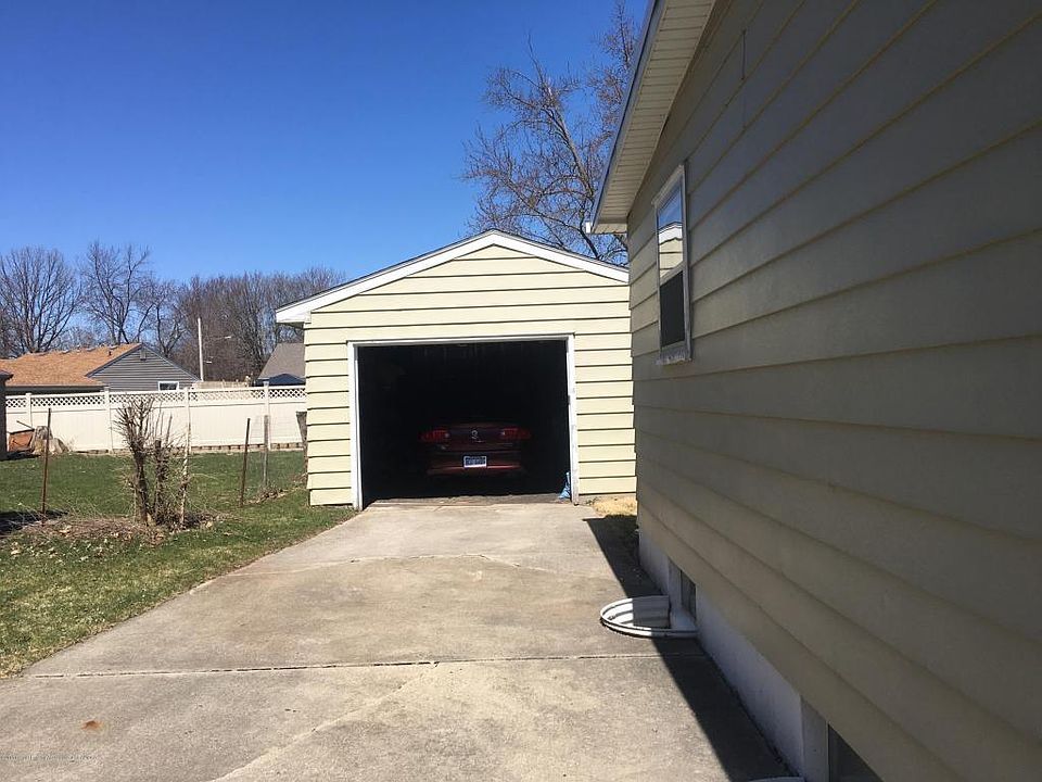 2nd image of 1934 Mary Ave