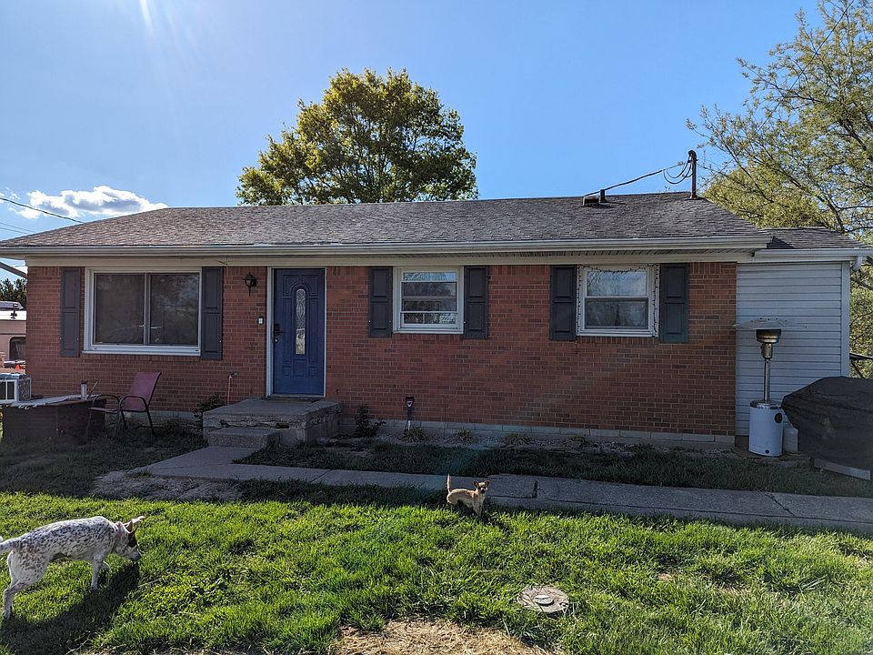 1st image of 216 Beck St