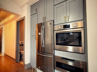 6532 S Minerva Ave #3S, Chicago, IL 60637