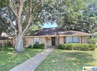 410 Bedivere Dr, Victoria, TX 77904