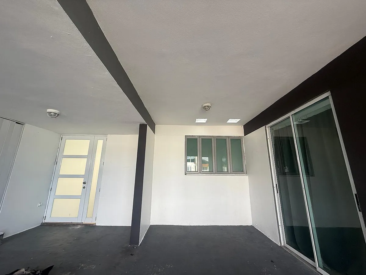 Building Photo - 146 Station Olaya Pr