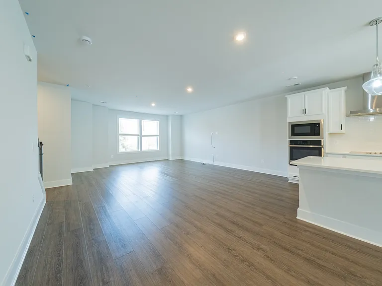2707 Acadia Dr #B — Photo 17