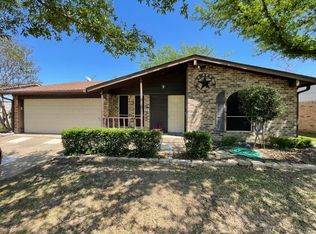 3114 Cheyenne St, Irving, TX 75062