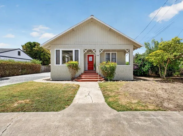 1228 West St, Hollister, CA 95023