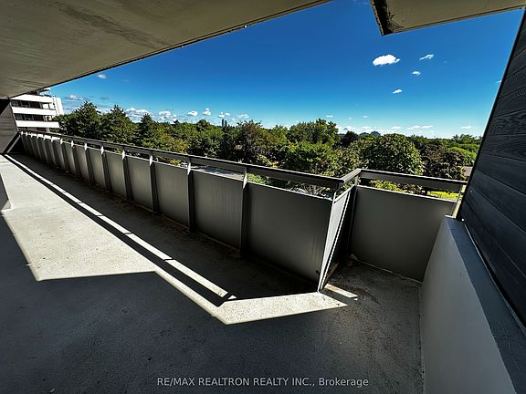 2nd image of 80 Inverlochy Blvd #504