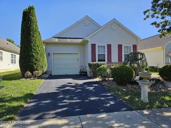 32 Gabriella Circle, Manchester, NJ 08759