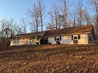 707 E Muskogee Dr, Mooresburg, TN 37811