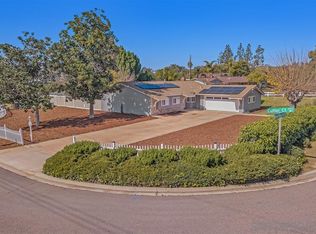 1820 Wind River Rd, El Cajon, CA 92019