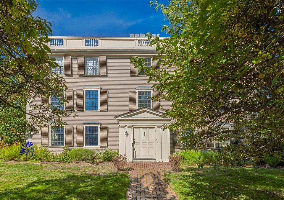 1st image of 159 Brattle St