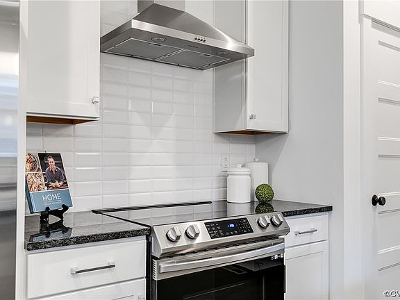 5th image of 910 N 25th St