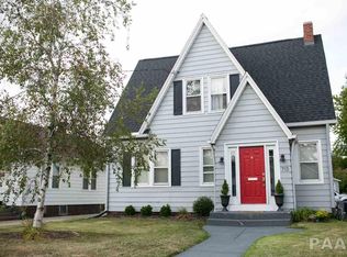 713 W Melbourne Ave, Peoria, IL 61604