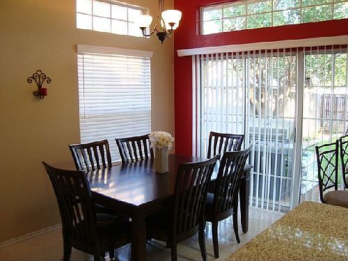 5th image of 10109 Concord Dr